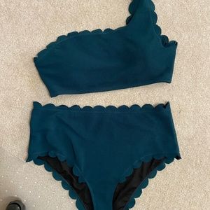 Womens 2 piece swimsuit
